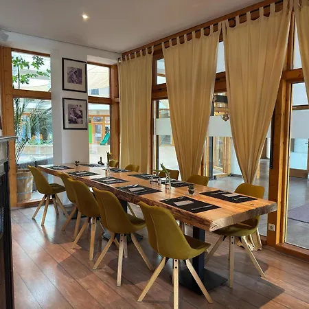 Park Am Schweriner See, Schwerin, Cleaning Included Apartment *