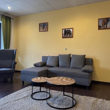 Park Am Schweriner See, Schwerin, Cleaning Included Apartment *