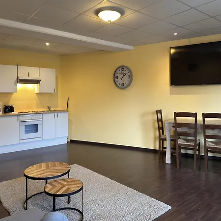 Apartment Park Am Schweriner See, Schwerin, Cleaning Included *